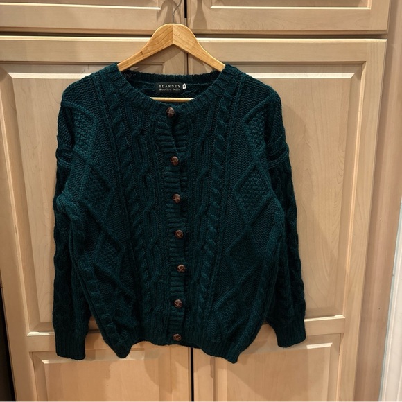 Blarney Woollen Mills Sweaters - Vintage Blarney Woollen Mills Women's Green Cable Knit Sweater Size Small